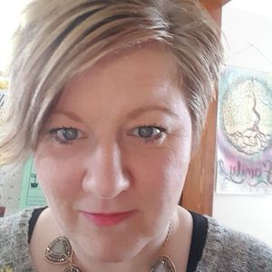 Meet your Posher, Nina